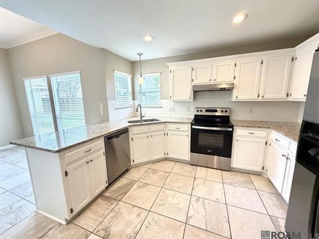 Building Photo - 4126 Stumberg Ln