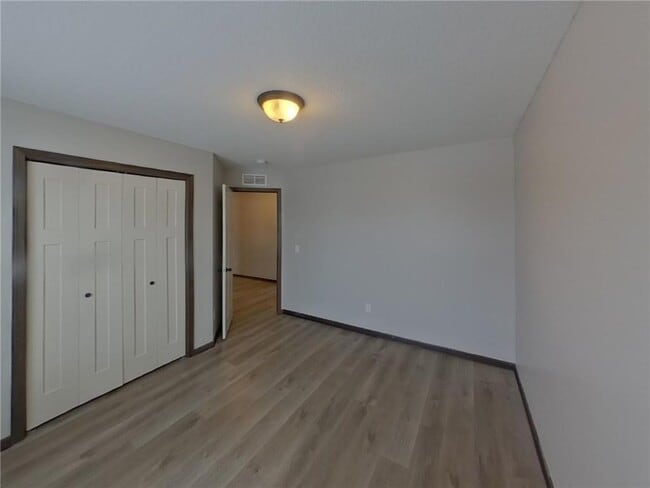 Building Photo - 16043 Estate Ln