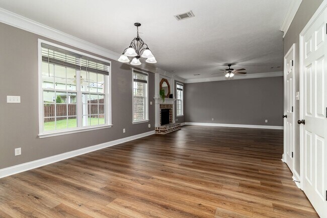 Building Photo - 509 Hardwick Ct