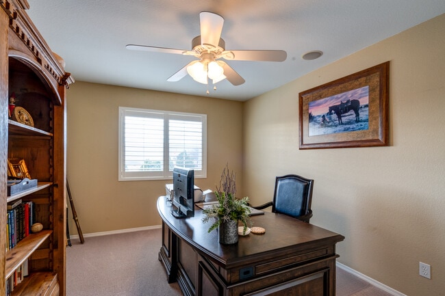 Building Photo - 5613 Bridlespur Ridge Pl