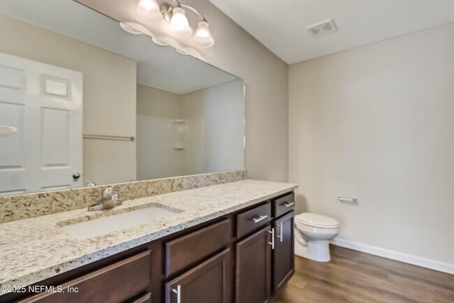 Building Photo - 4566 Kerle St