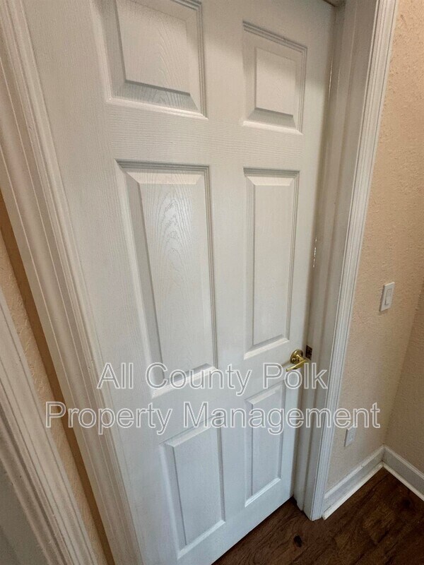 Building Photo - 2948 Vintage View Cir