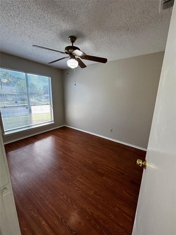 Building Photo - 16337 Edgemere Dr
