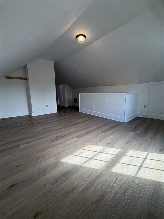 Building Photo - 326 N Main St