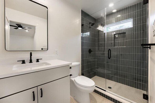 Building Photo - 3204 Overcup Oak Dr