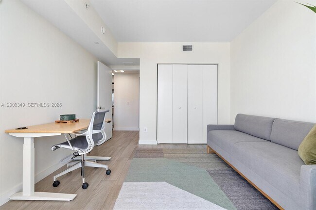 Building Photo - 4250 Biscayne Blvd