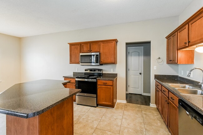 Building Photo - 9208 Acadia Pl