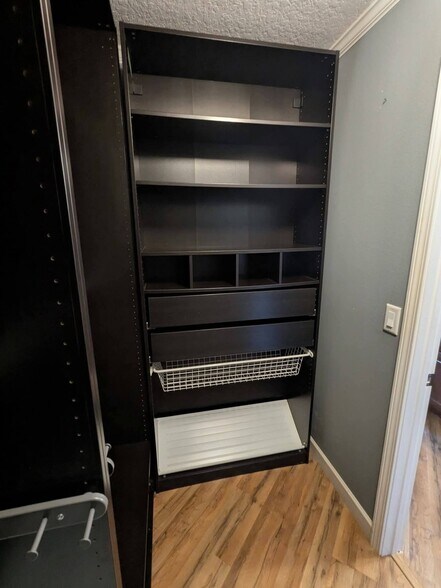 Building Photo - 5339 Peach Blossom Blvd