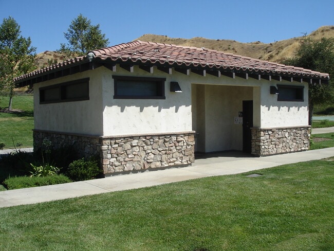 Building Photo - 29270 Hatari Way