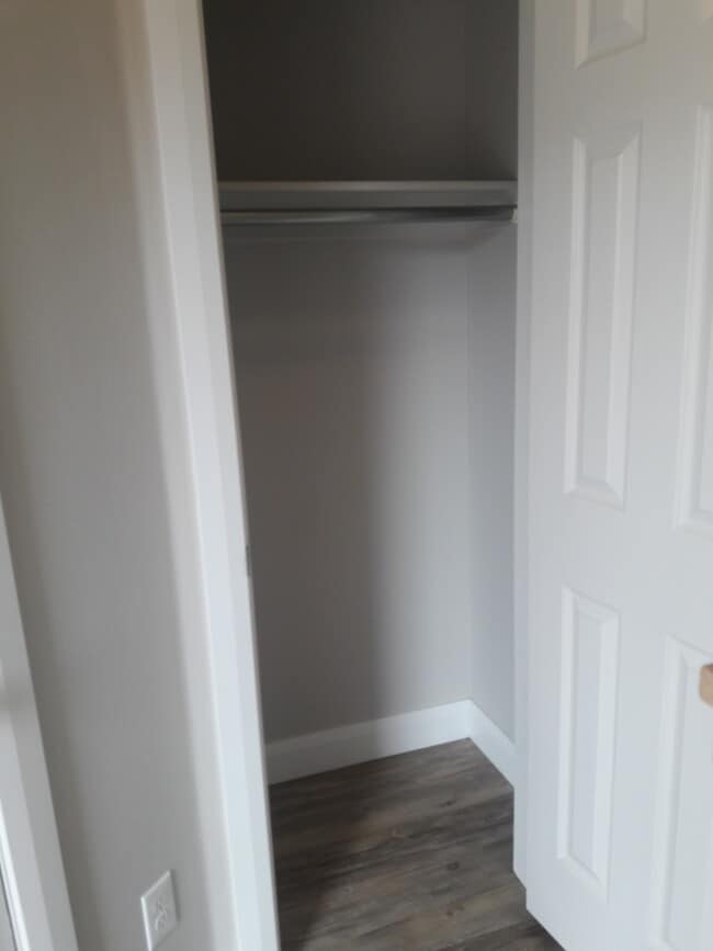 Building Photo - Move-In Discount --3 bed 2.5 bath - Newer townhome in the heart of Cedar City