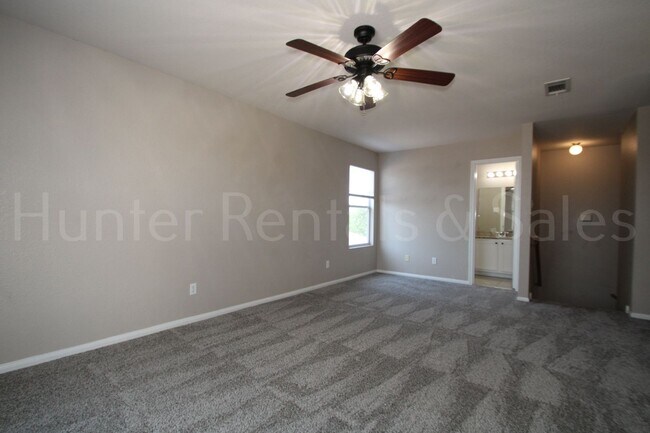 Building Photo - 6712 Taree Loop