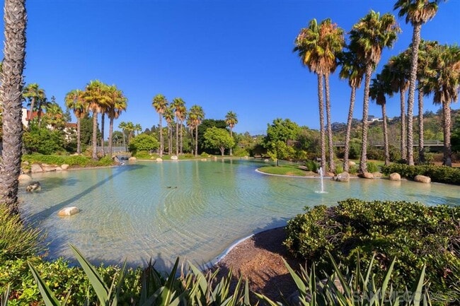 Building Photo - Welcome to our stunning 1-bedroom, 1.5-bat...