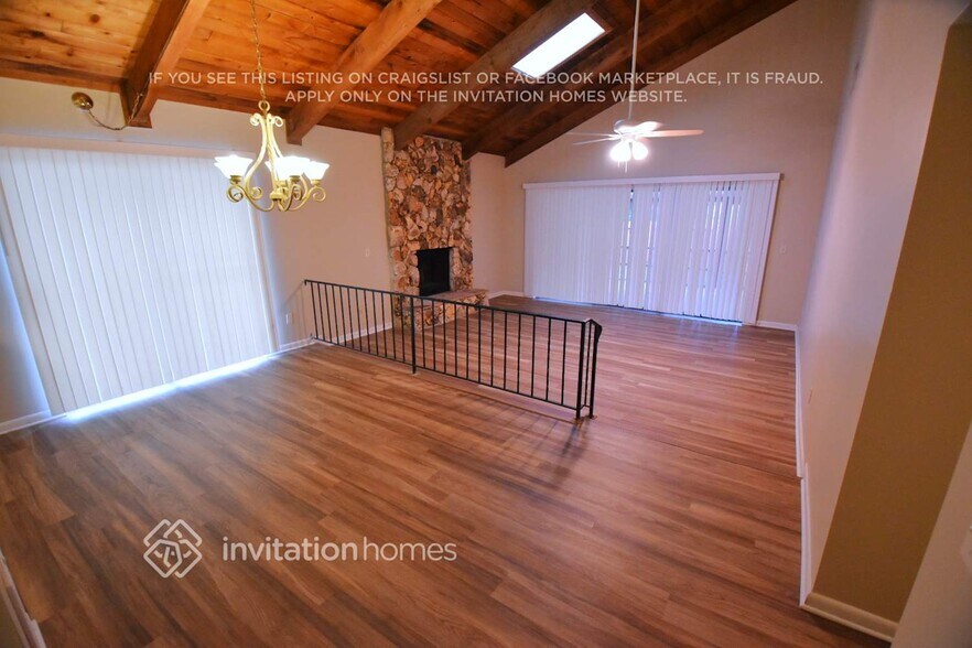 Building Photo - 1030 Weathered Wood Cir
