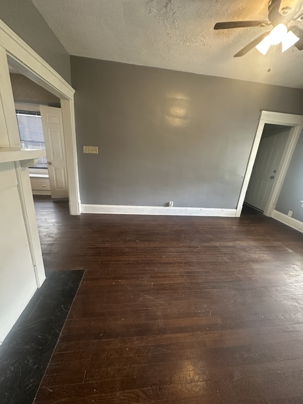 Building Photo - 12711 Locke Ave