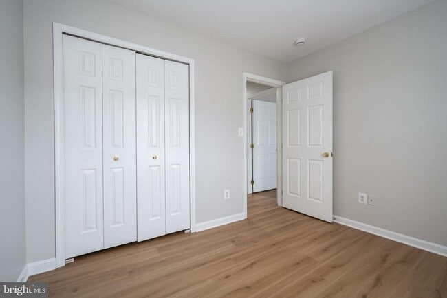 Building Photo - 20382 Farmgate Terrace
