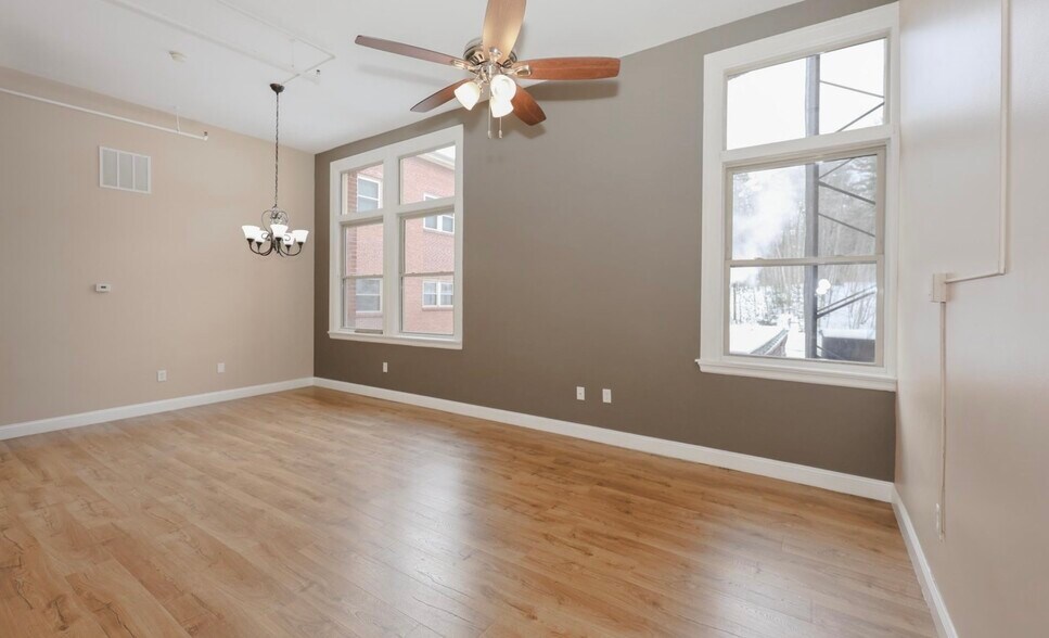 Living & Dining RM - 15 Mount Saint Marys Way