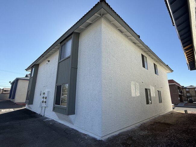 Building Photo - 5336 Mancos Ct