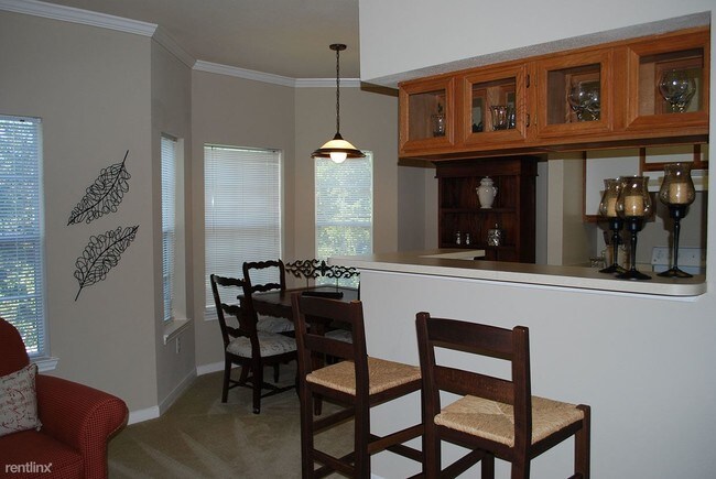 Primary Photo - 8655 Jones Rd