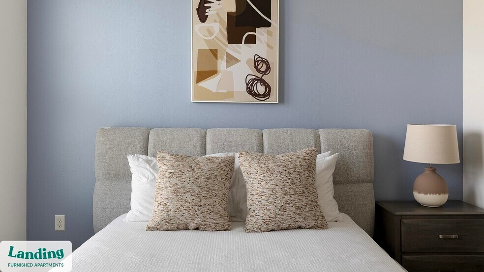 Building Photo - 1852 E Northside Dr