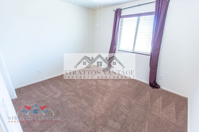 Building Photo - 21139 E Cherrywood Dr