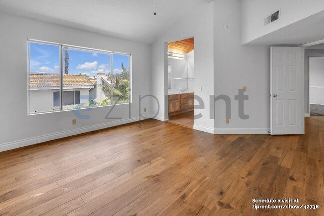 Building Photo - 28511 La Alcala