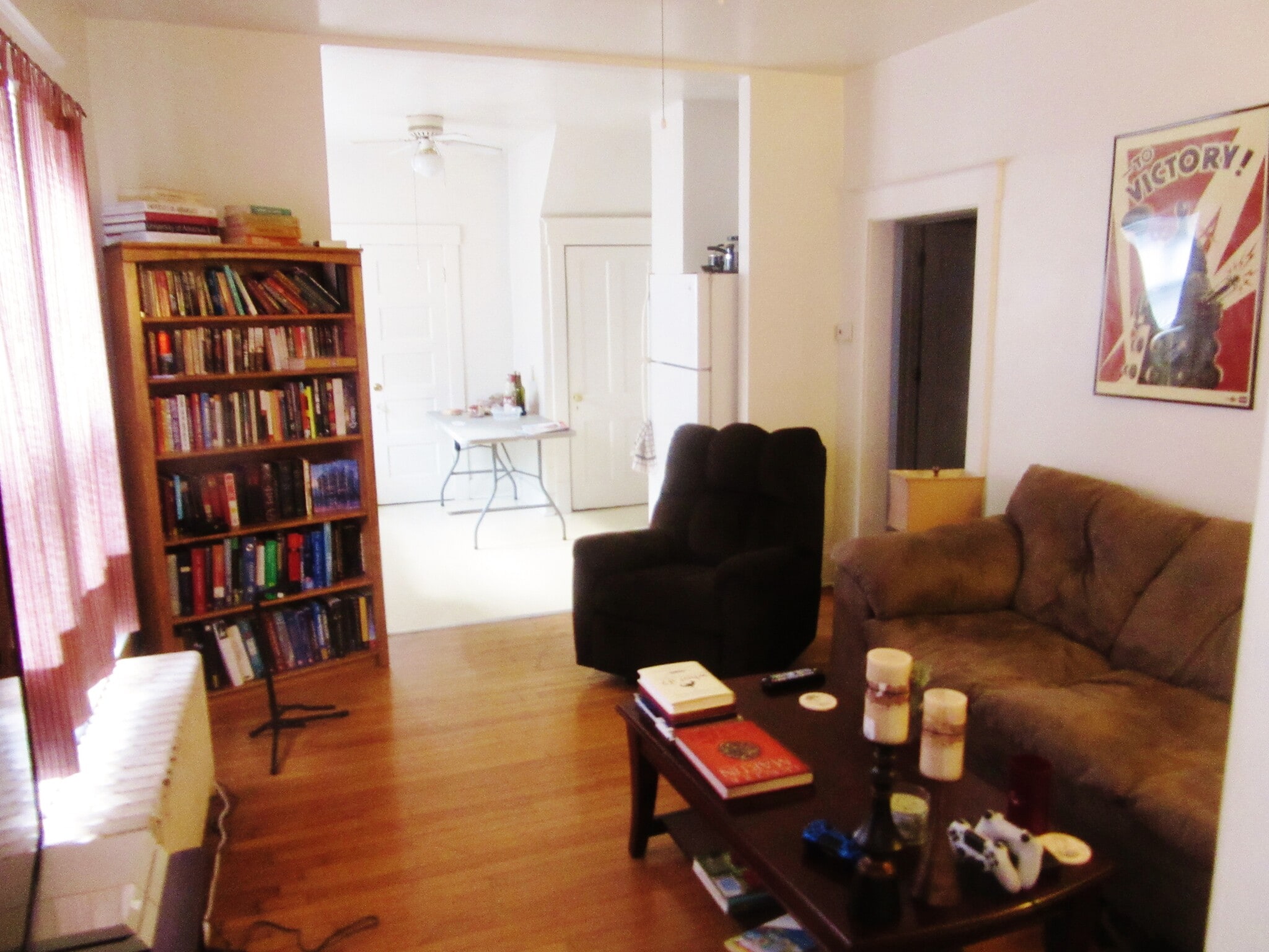 Building Photo - 605 1/2 N State St