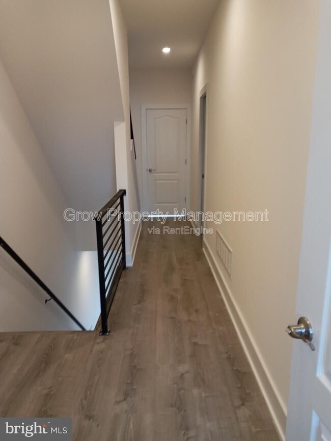 Building Photo - 2127 N 9th St