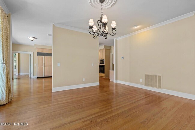 Building Photo - 50 Oak Meadow Rd