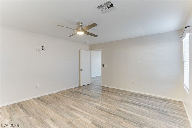 Building Photo - 860 Viento Del Montagna Ave