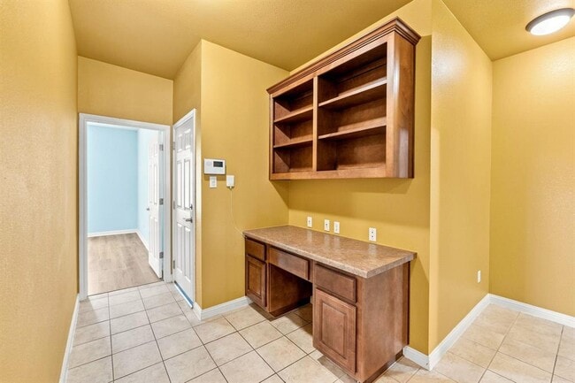 Building Photo - 2909 Arbor Ct