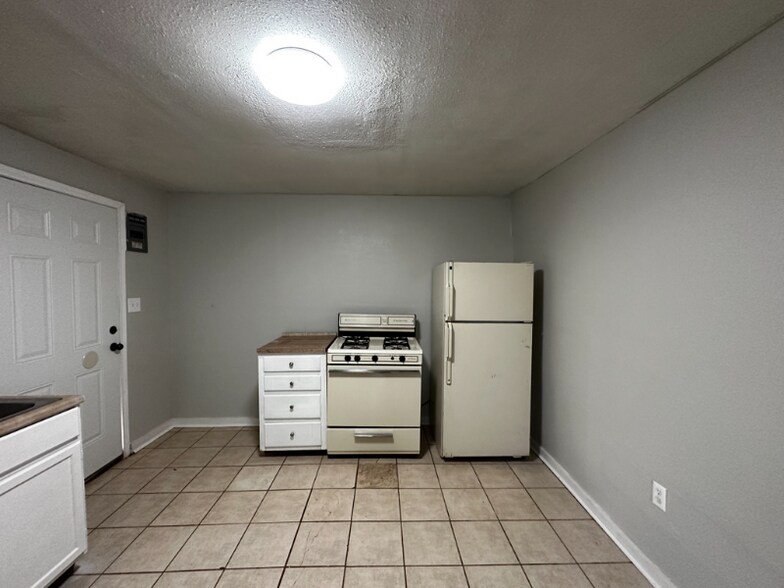 Building Photo - 3218 Baylor St