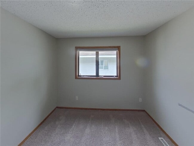 Building Photo - 1180 4th St W