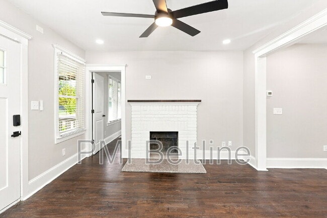 Building Photo - 1164 Sells Ave SW