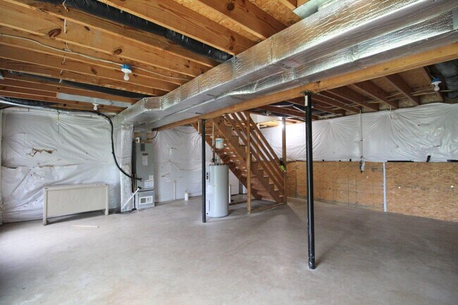 Building Photo - 1311 Stonechris Dr