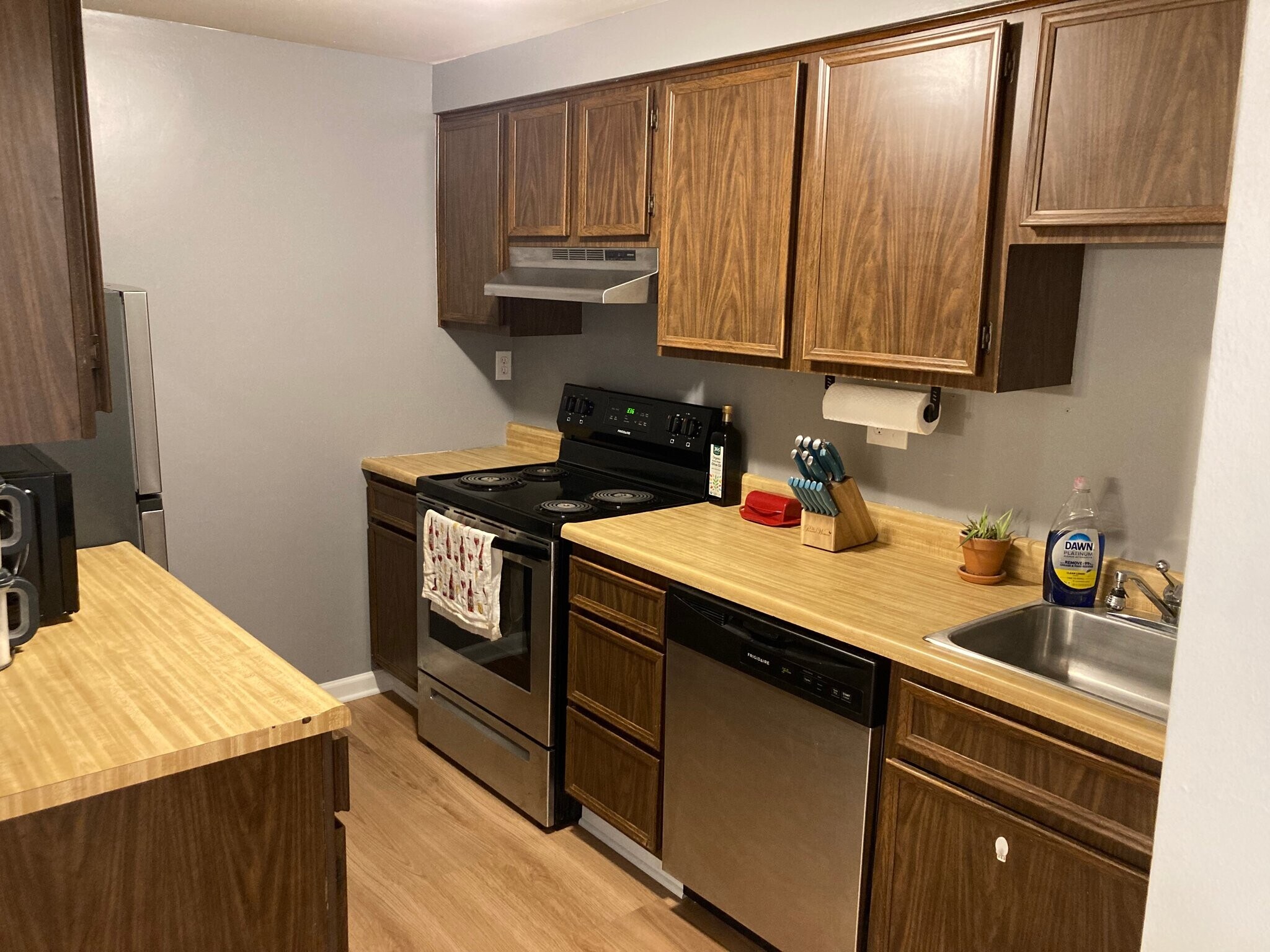 Building Photo - 2469 Brook Ledge Rd