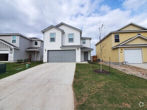 Building Photo - 743 Retama Pass