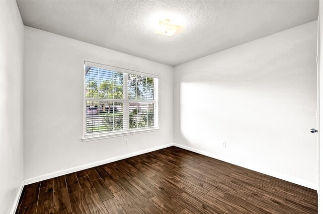 Building Photo - 26919 Springflight Ln