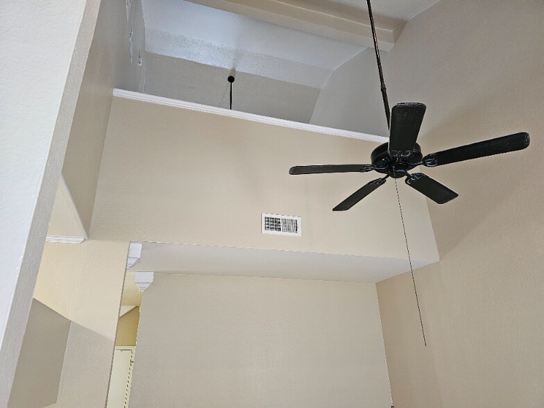 Building Photo - 6220 Bentwood Trail