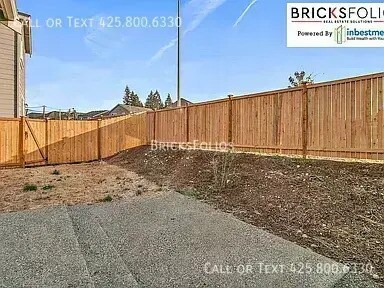 Building Photo - Puyallup's Serene Sanctuary: Experience th...