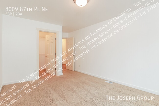 Building Photo - 8009 87th Pl NE