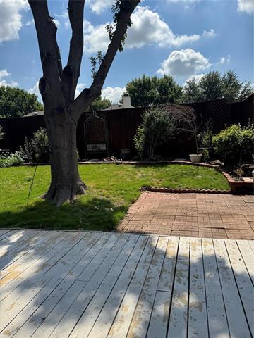 Building Photo - 8605 Fisher Dr