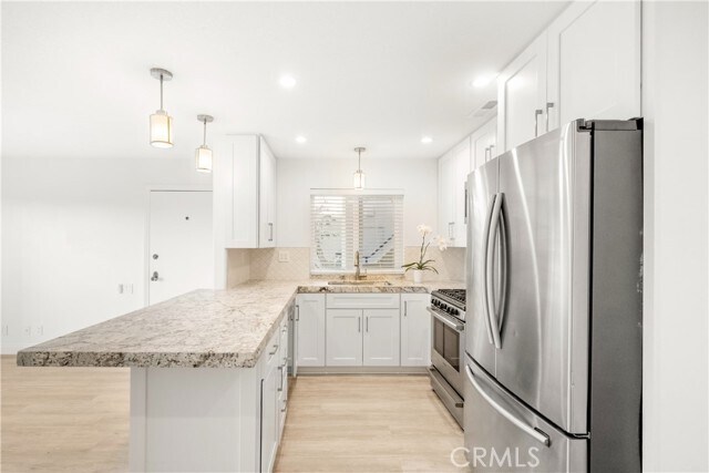 Building Photo - 352 Y Pl