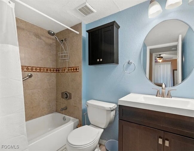 Building Photo - 3419 Winkler Ave