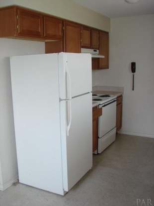 Building Photo - 504 Ashwood Ln