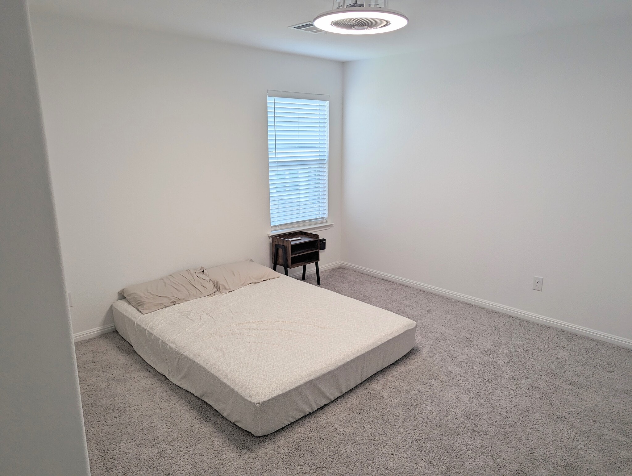 Building Photo - 12815 Gilliland Ln