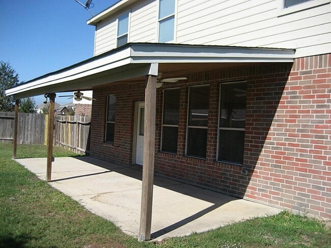 Building Photo - 18506 Carousel Creek Ct