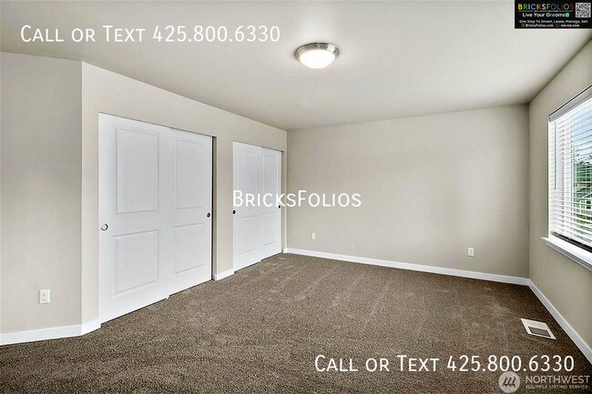 Building Photo - 16217 8th Ave E