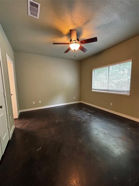Building Photo - 3130 Molly Dr
