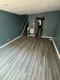 Building Photo - 8212 S Dobson Ave