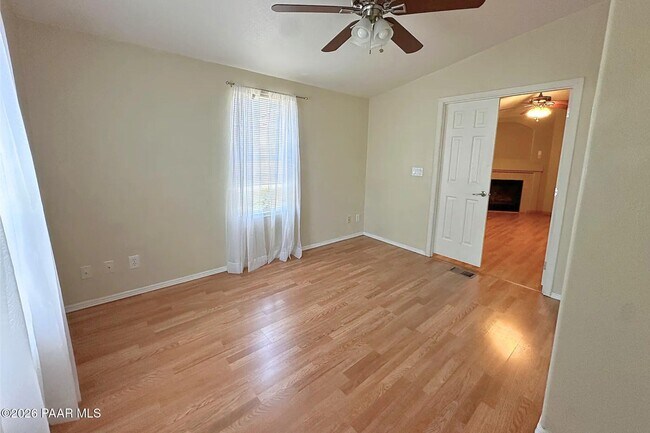 Building Photo - 1888 Sarafina Dr